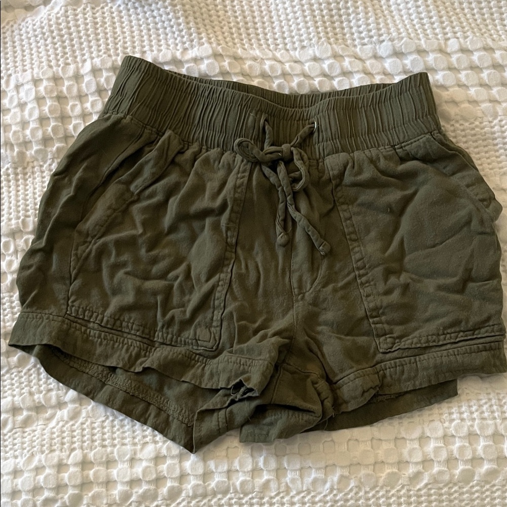 Arizona Jean Company Olive Green Women's Shorts